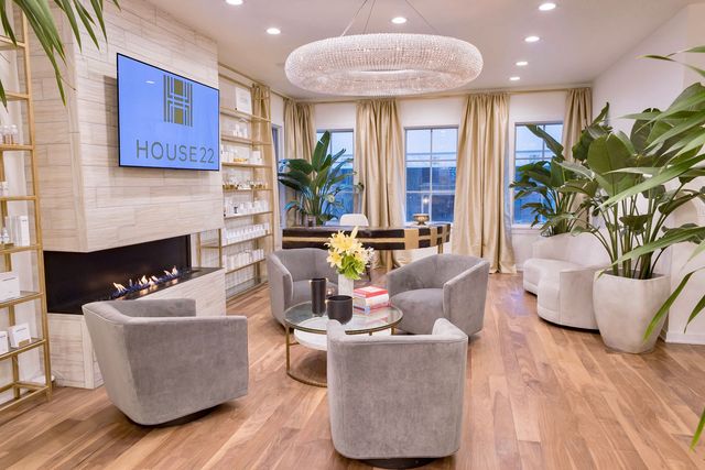 $7,995,000 | 22 East Elm Street, Chicago, IL 60611