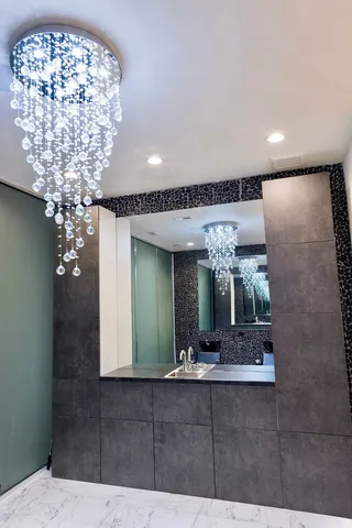 $7,995,000 | 22 East Elm Street, Chicago, IL 60611