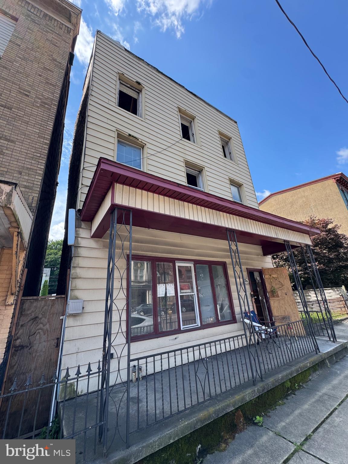 426 Centre Street Ashland, PA 17921 - Photo 4 of 78 a view of a house with wooden floor
