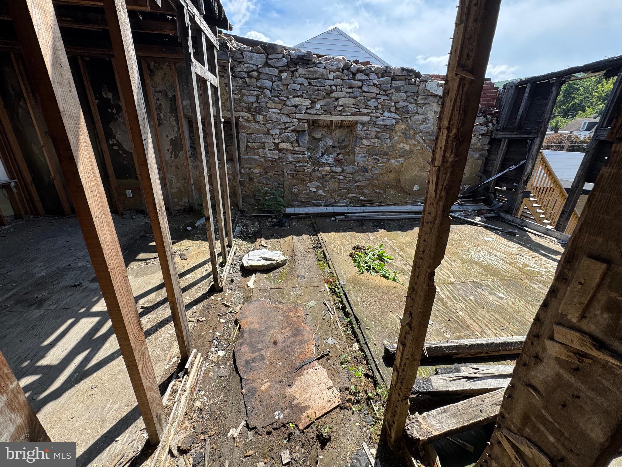 426 Centre Street Ashland, PA 17921 - Photo 41 of 78