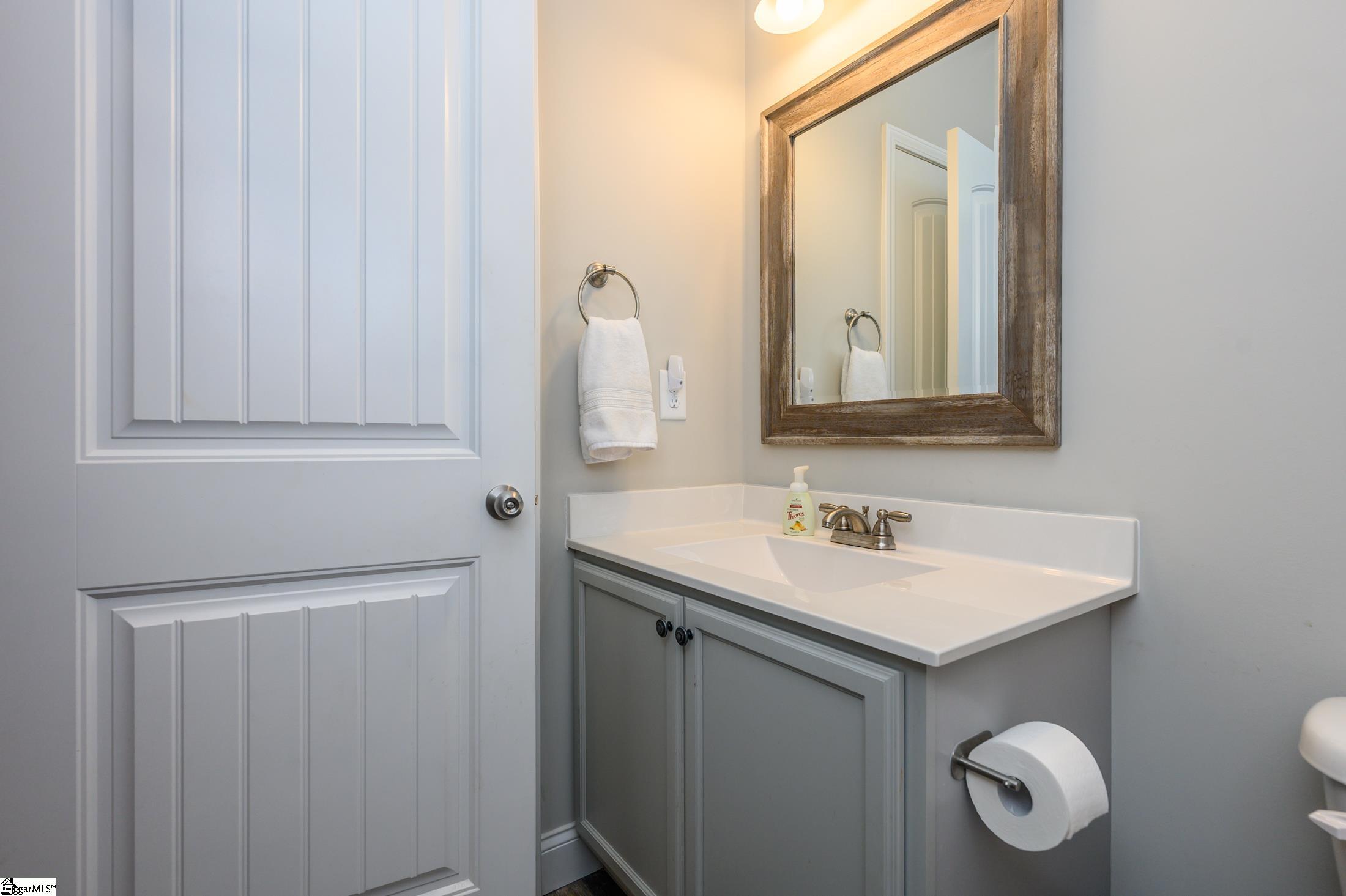 553 Hipps Road Simpsonville, SC 29680 - Photo 22 of 33 Gallery Image 22