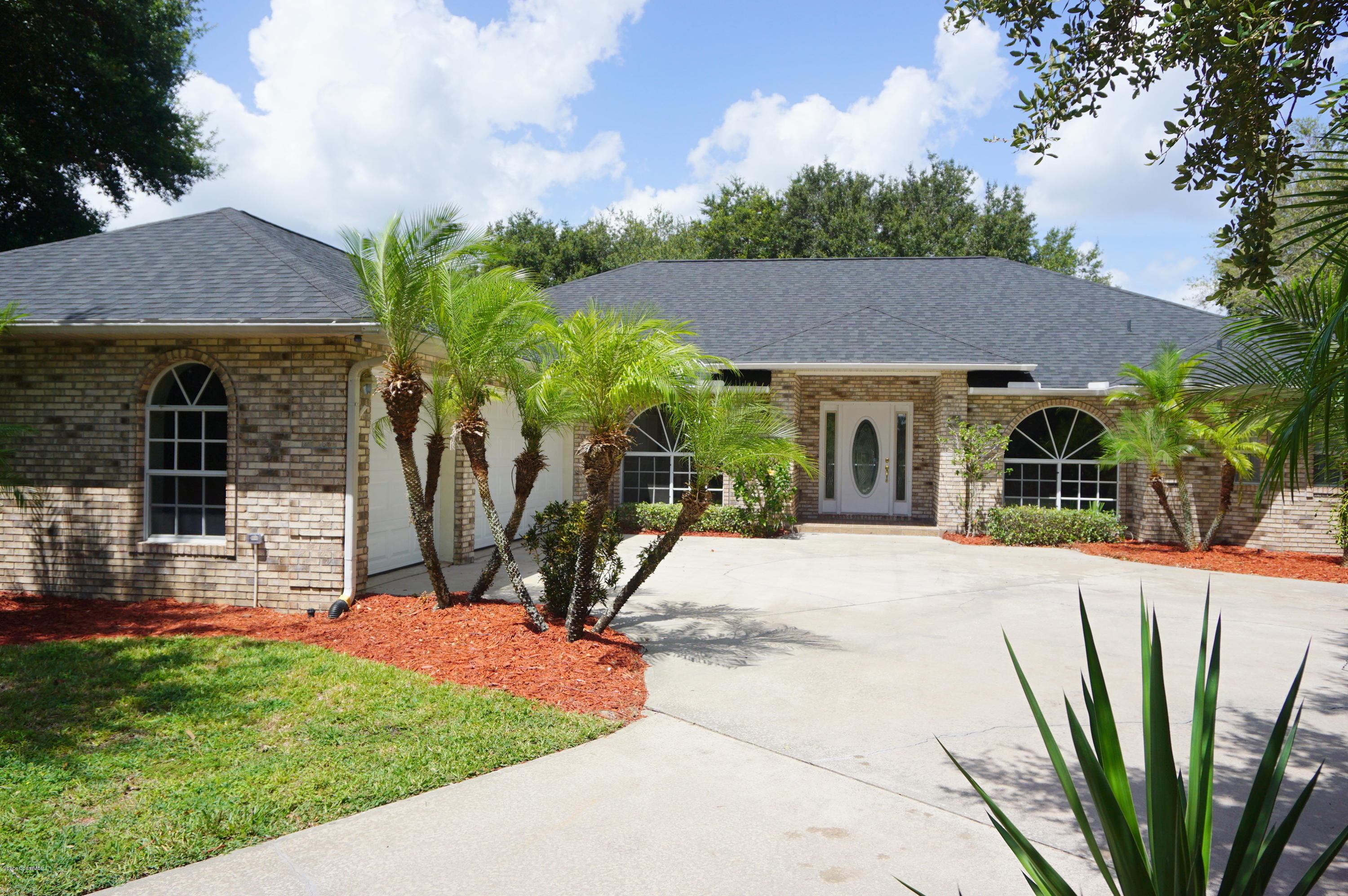 3668 South Ridge Circle Titusville, FL 32796 - Photo 2 of 46 DSC01980