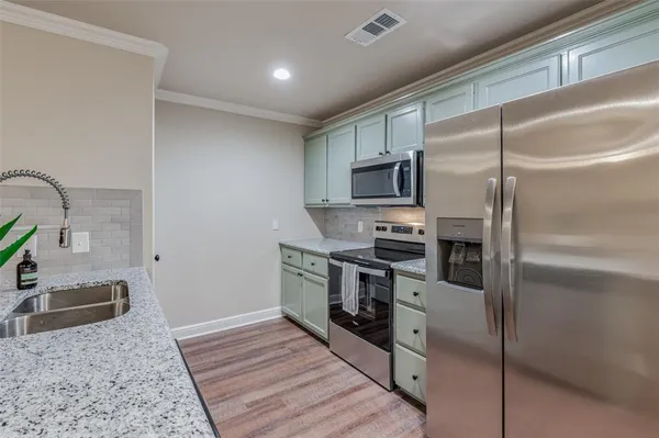 $1,750 | 2208 North Hickory Street, Unit 2208, Sherman, TX 75092