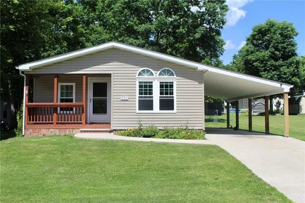 $135,000 | 806 Center Street, Boswell, PA 15531