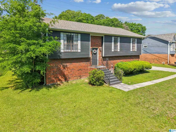 $320,000 | 1156 Willow Creek Court, Alabaster, AL 35007