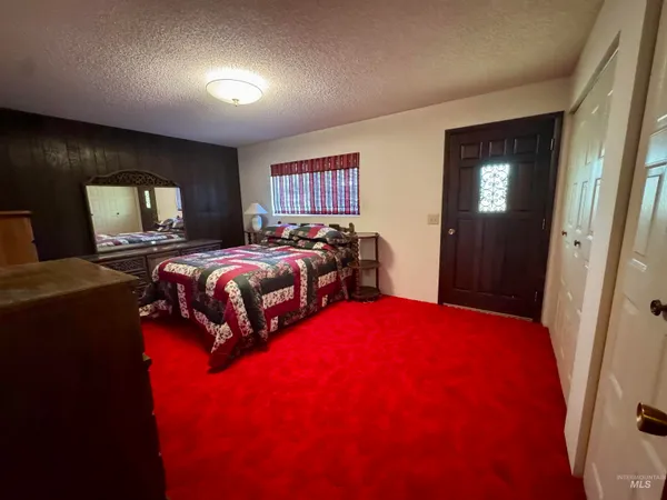 $899,900 | 252 Wingfield Lane, White Bird, ID 83554