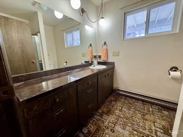 $899,900 | 252 Wingfield Lane, White Bird, ID 83554