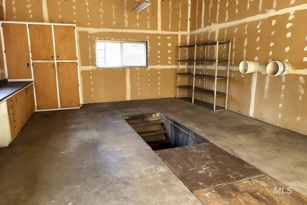 $899,900 | 252 Wingfield Lane, White Bird, ID 83554