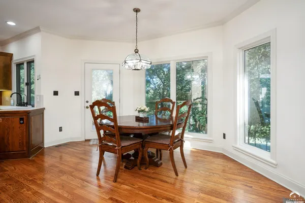 $1,270,000 | 204 Fall Creek Road, Lawrence, KS 66049
