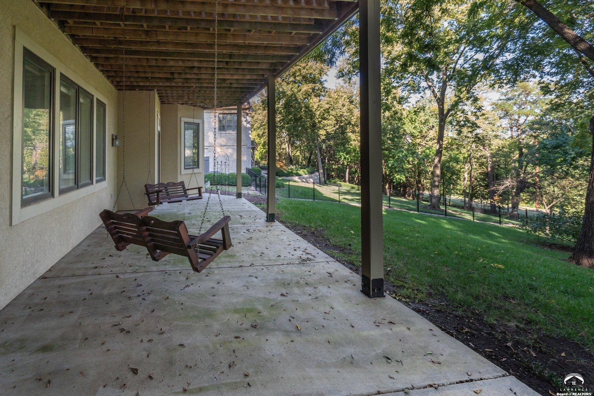 204 Fall Creek Road Lawrence, KS 66049 - Photo 68 of 86