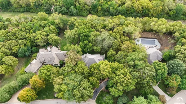 $1,270,000 | 204 Fall Creek Road, Lawrence, KS 66049