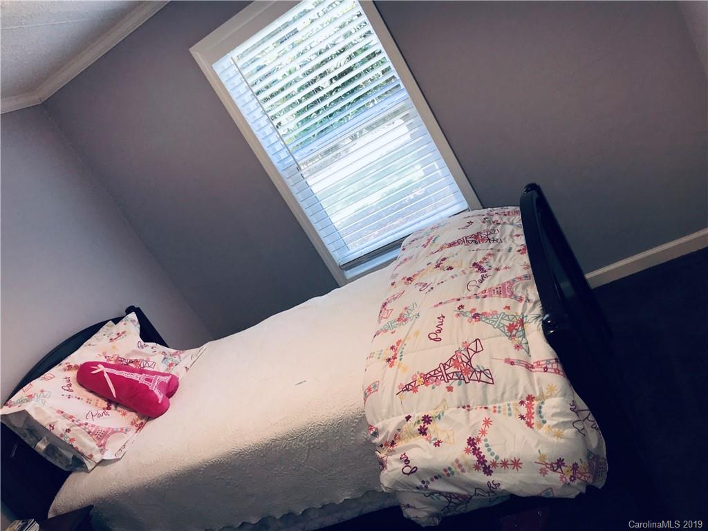 247 Salemview Road Gastonia, NC 28052 - Photo 9 of 28 Gallery Image 9
