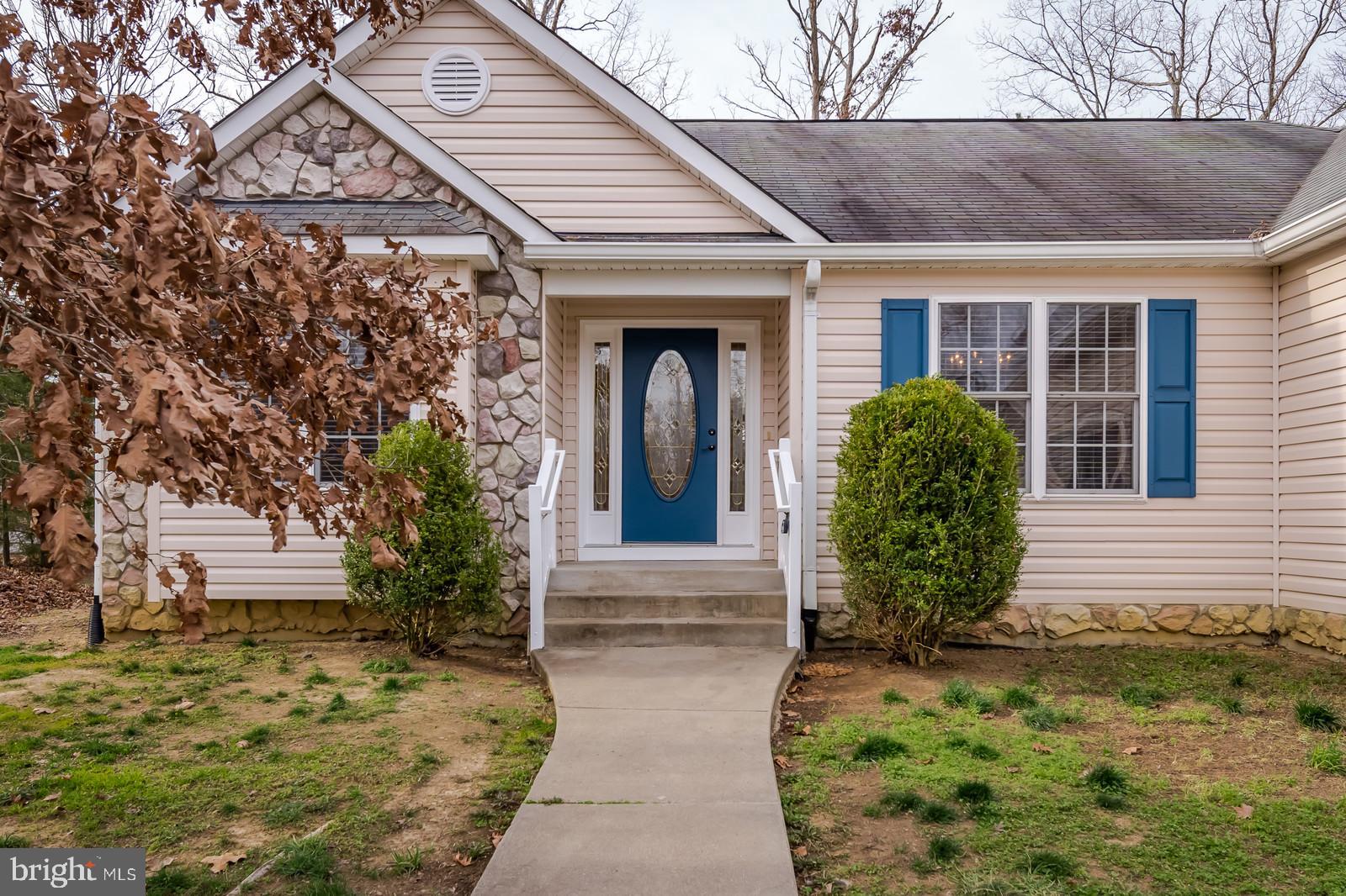 205 Freedom Road Locust Grove, VA 22508 - Photo 2 of 34