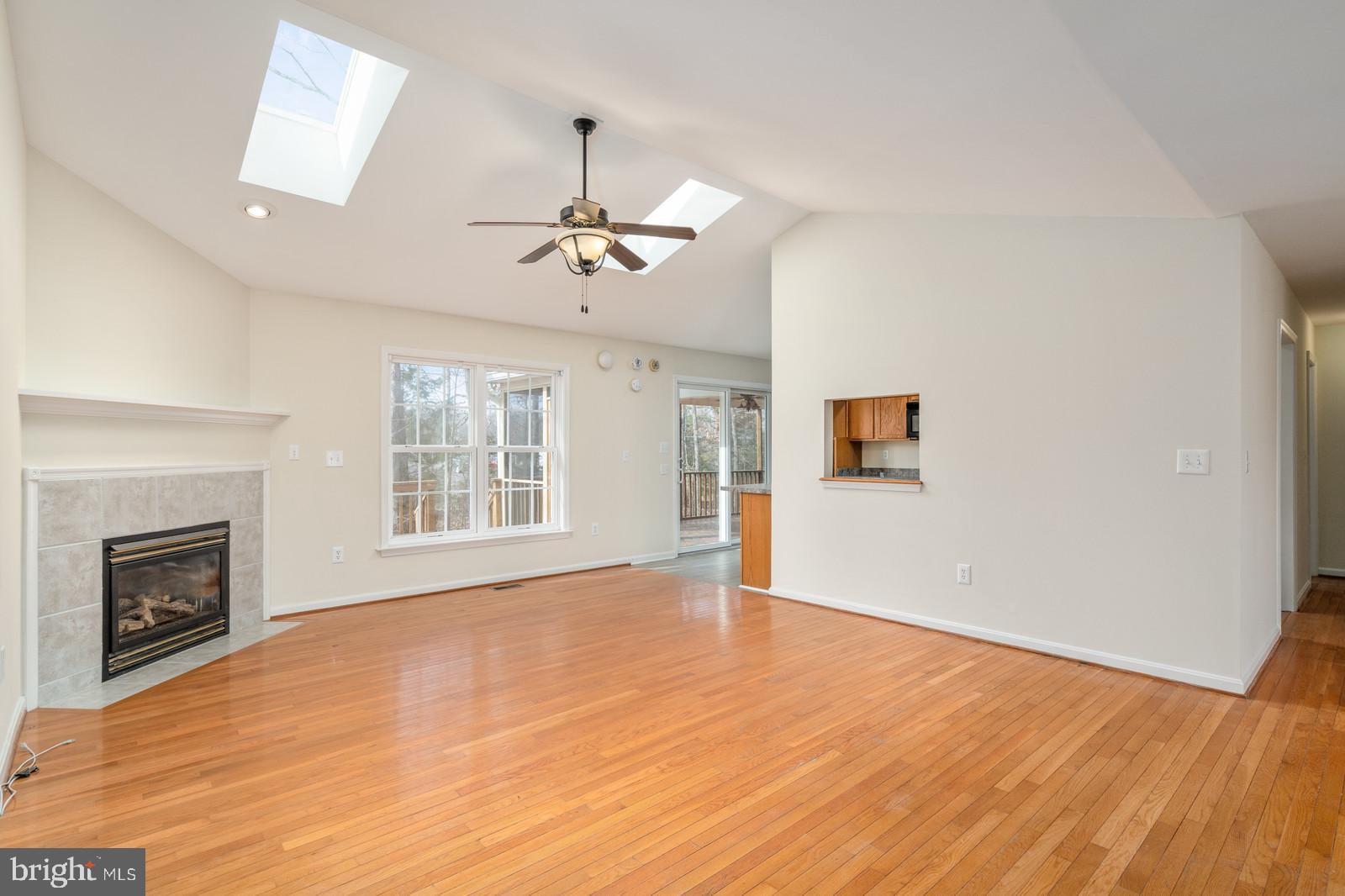 205 Freedom Road Locust Grove, VA 22508 - Photo 8 of 34