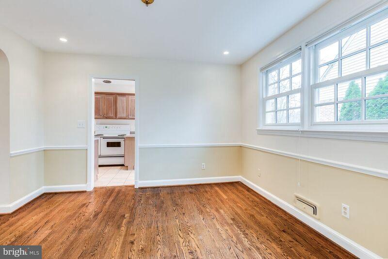 5715 Ogden Road Bethesda, MD 20816 - Photo 9 of 30 Dining Room