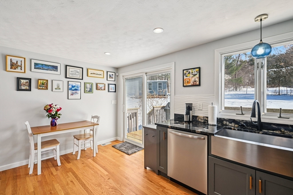 265 Manning Street Hudson, MA 01749 - Photo 5 of 42