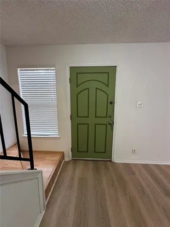 $1,250 | 8418 Fathom Circle, Unit D401, Austin, TX 78750