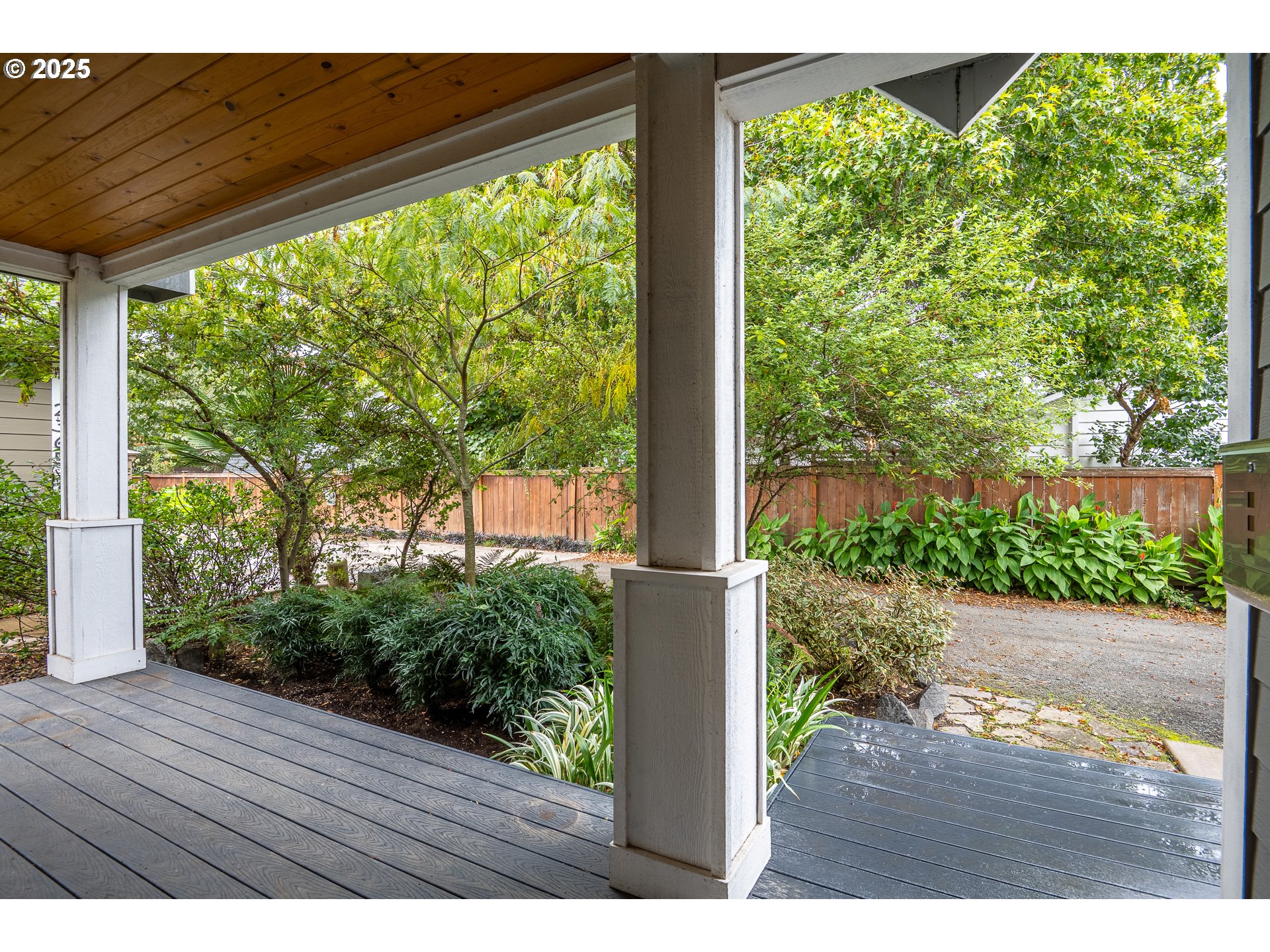 2355 Pioneer Pike Eugene, OR 97401 - Photo 25 of 29 a view of a backyard of the house