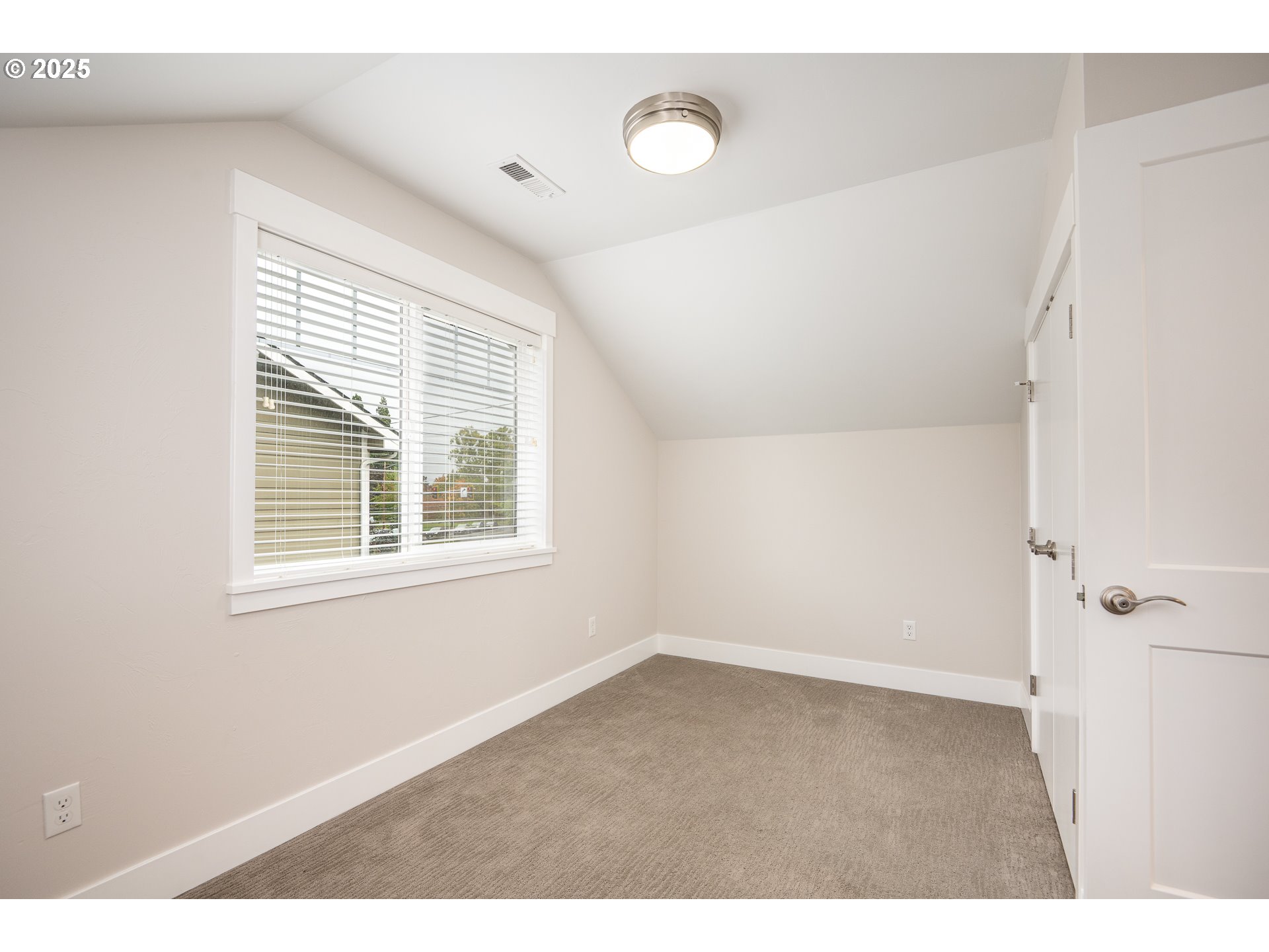 2355 Pioneer Pike Eugene, OR 97401 - Photo 9 of 29 a view of an empty room with a window