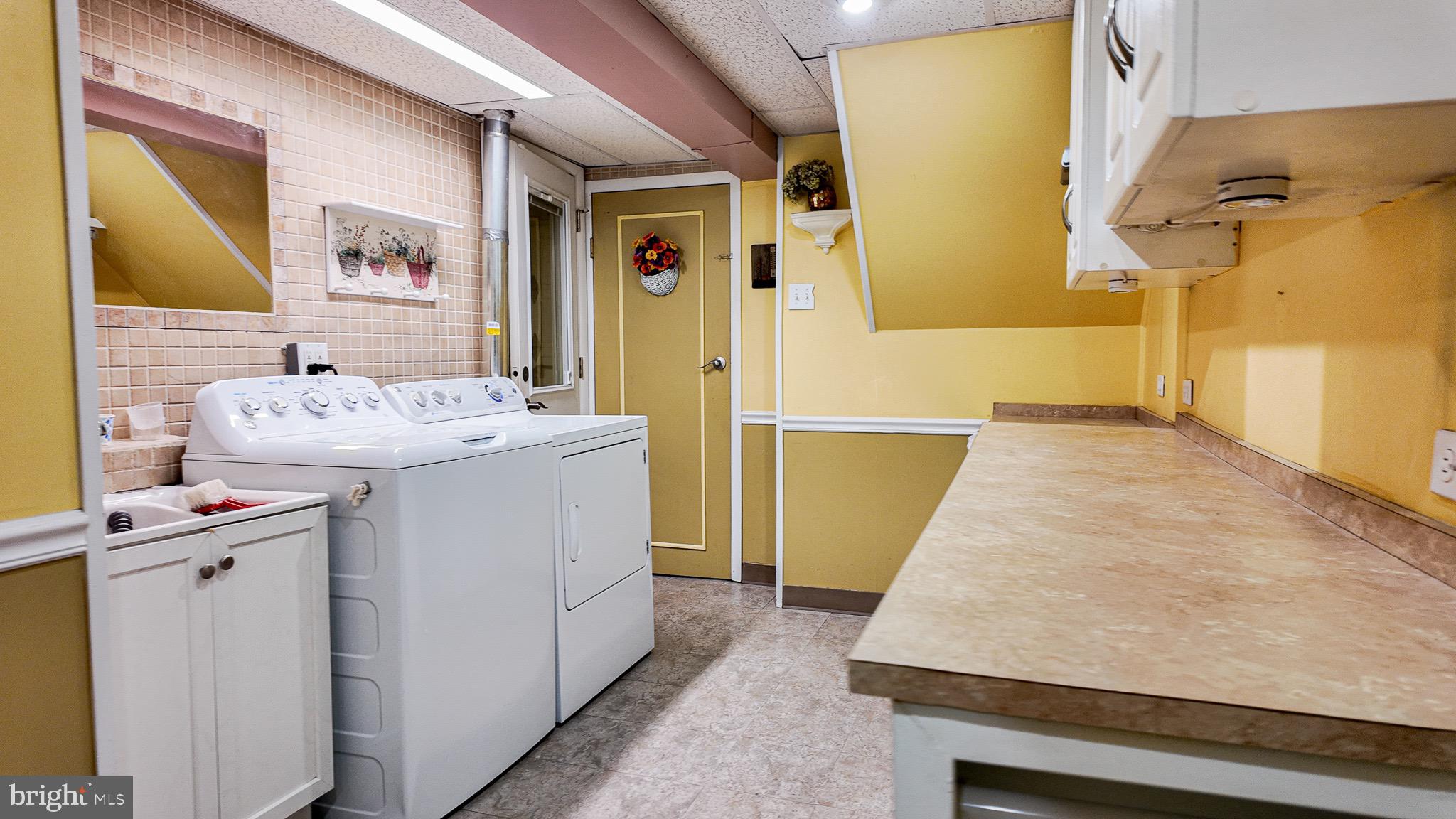 3221 Kilburn Road Philadelphia, PA 19114 - Photo 26 of 31 Gallery Image 26