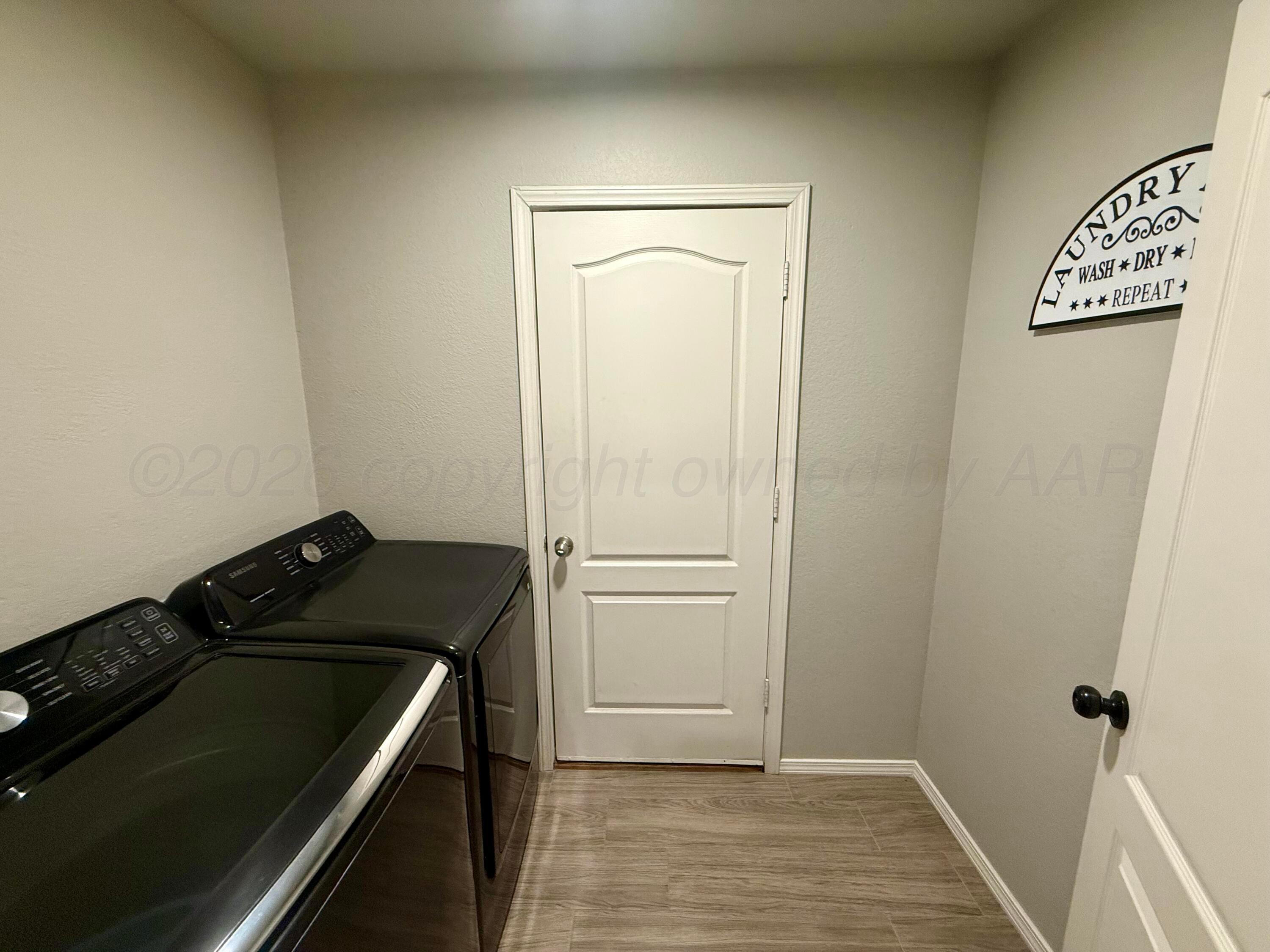 1007 Pagoda Drive Amarillo, TX 79110 - Photo 24 of 30 Laundry Room