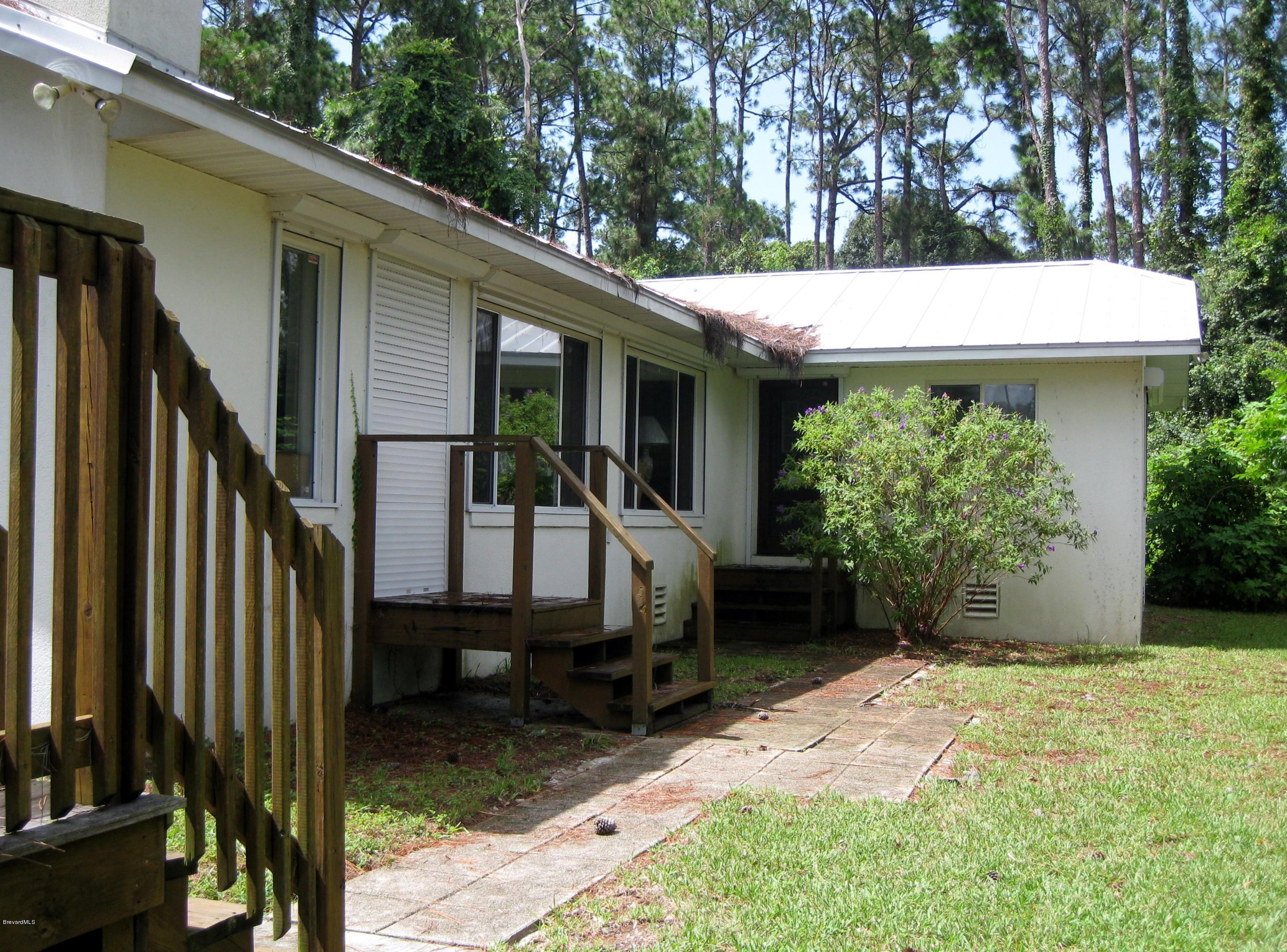 2015 Turpentine Road Mims, FL 32754 - Photo 20 of 22 back view