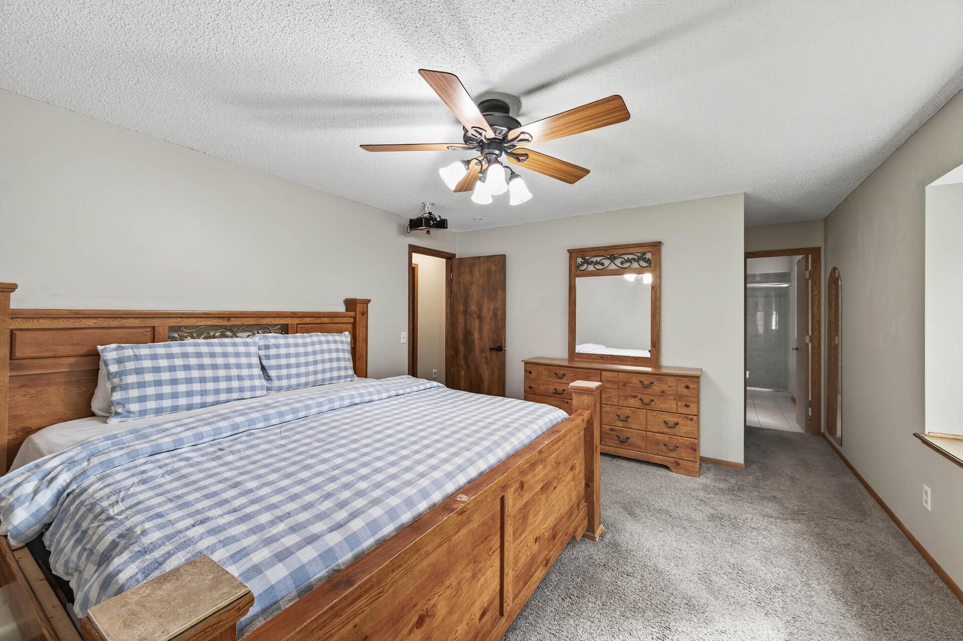 12092 Butternut Street Northwest Coon Rapids, MN 55448 - Photo 8 of 51