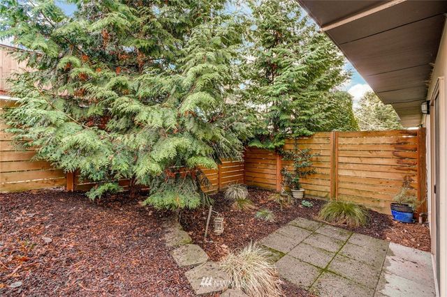 $789,000 | 300 26th Avenue South, Unit A, Seattle, WA 98144