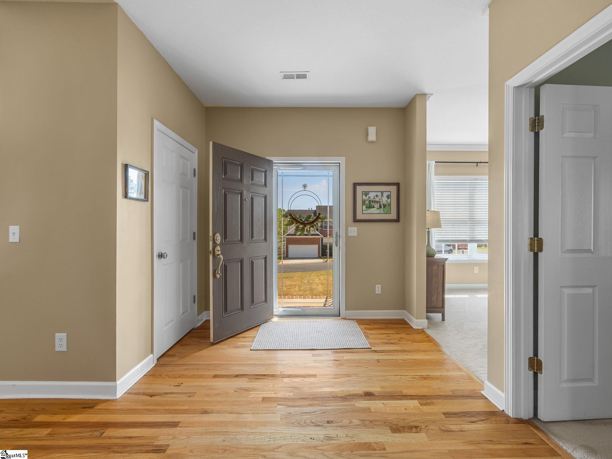 414 Landstone Terrace Boiling Springs, SC 29316 - Photo 2 of 41