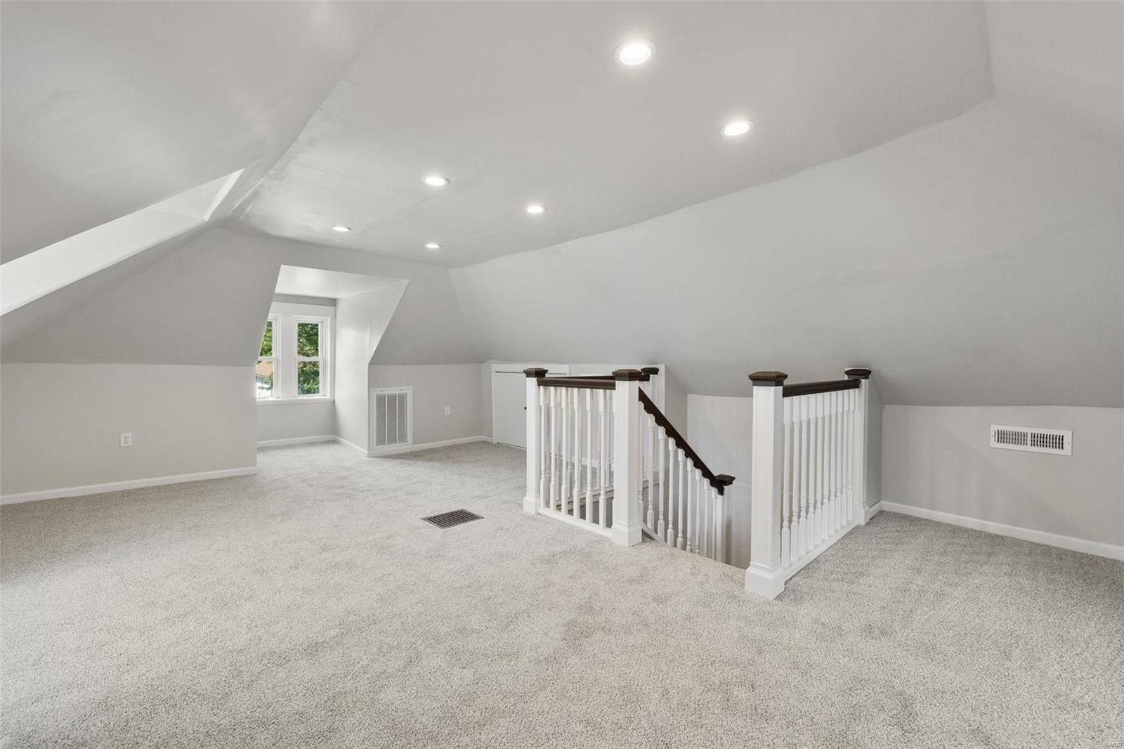 3355 Oxford Boulevard Maplewood, MO 63143 - Photo 29 of 41