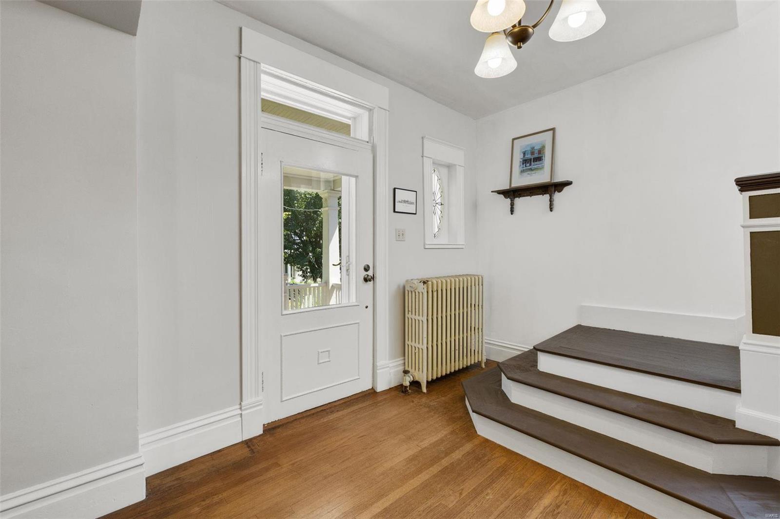 3355 Oxford Boulevard Maplewood, MO 63143 - Photo 6 of 41