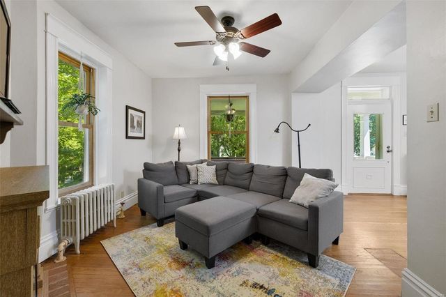 $455,000 | 3355 Oxford Boulevard, Maplewood, MO 63143