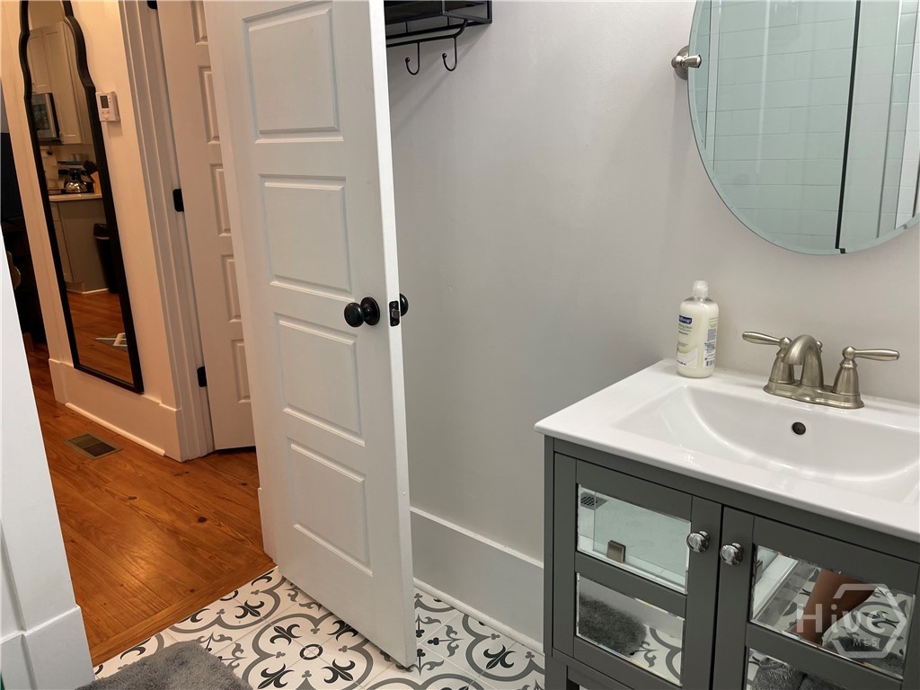 210 East State Street Savannah, GA 31401 - Photo 17 of 36