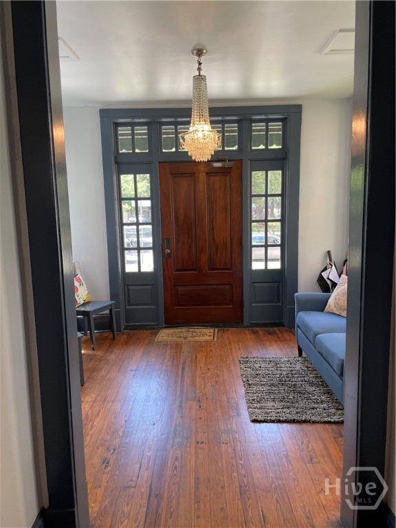210 East State Street Savannah, GA 31401 - Photo 34 of 36 Common entry area