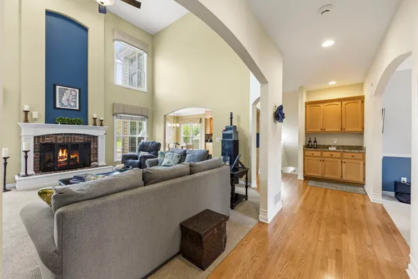 $1,050,000 | 3803 Royal Portrush Drive, Naperville, IL 60564