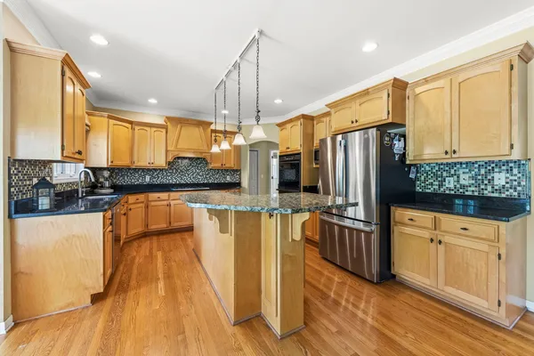 $1,050,000 | 3803 Royal Portrush Drive, Naperville, IL 60564