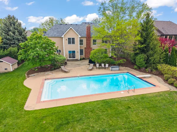 $1,050,000 | 3803 Royal Portrush Drive, Naperville, IL 60564