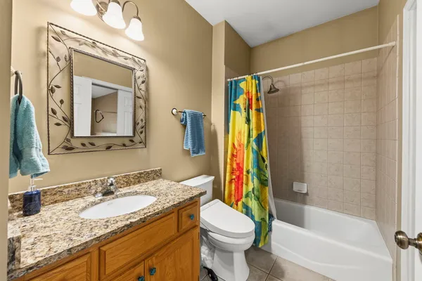 $1,050,000 | 3803 Royal Portrush Drive, Naperville, IL 60564