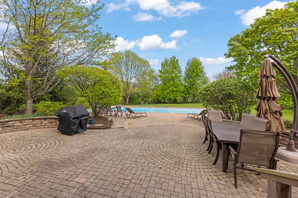 $1,050,000 | 3803 Royal Portrush Drive, Naperville, IL 60564