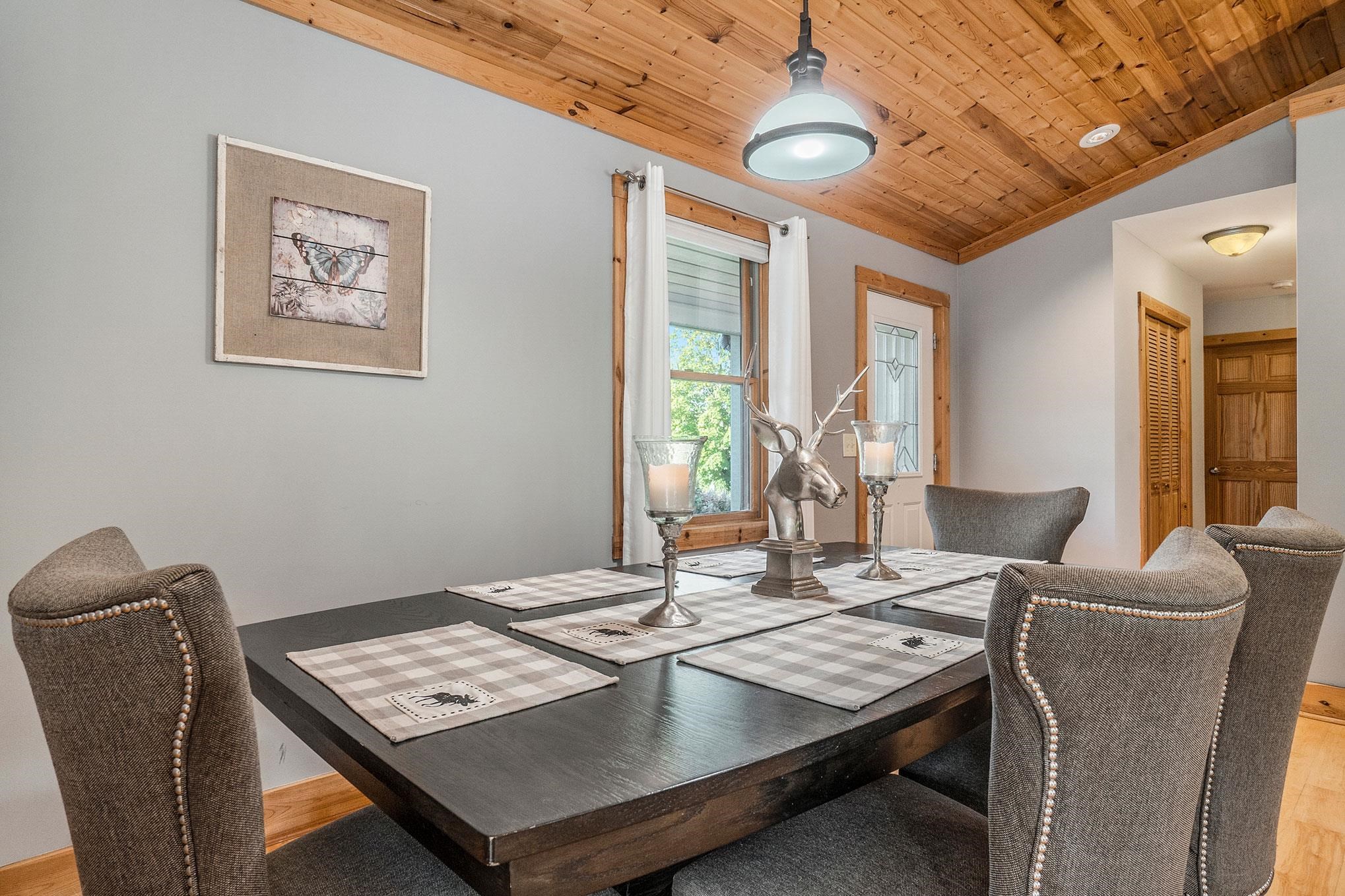3868 Smokey Ridge Road Traverse City, MI 49686 - Photo 8 of 22 1904191-7.JPG