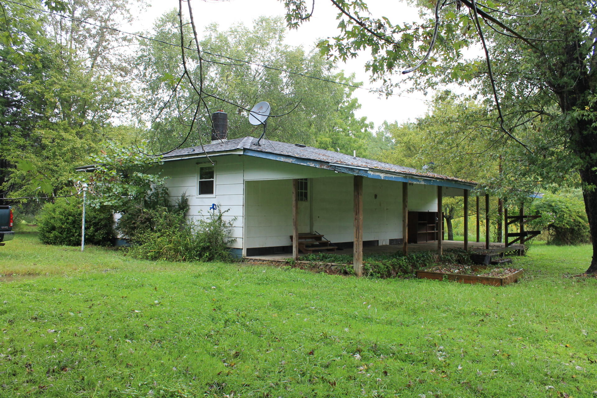 2670 River Road Millboro, VA 24460 - Photo 2 of 11 IMG_2952