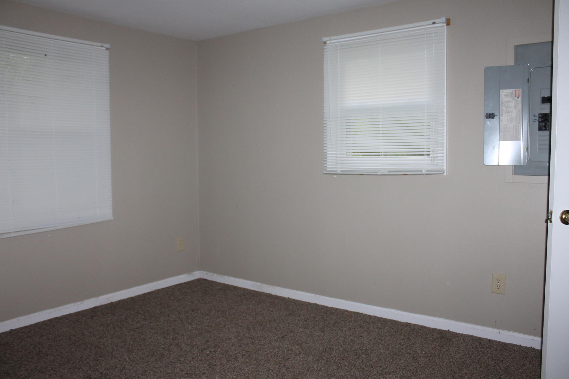 2670 River Road Millboro, VA 24460 - Photo 10 of 11 IMG_2947