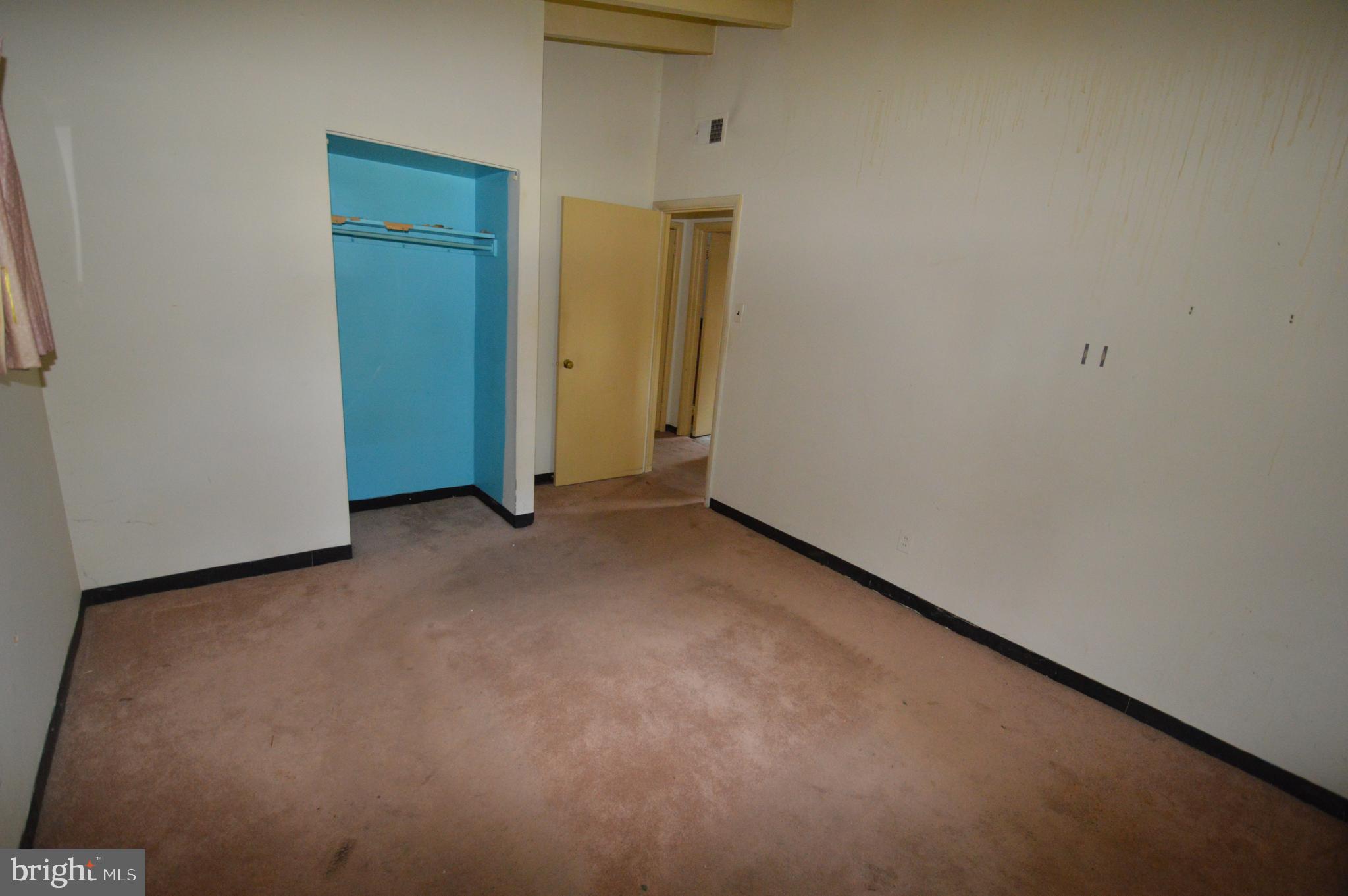 113 County Avenue Maple Shade, NJ 08052 - Photo 10 of 12 a view of an empty room