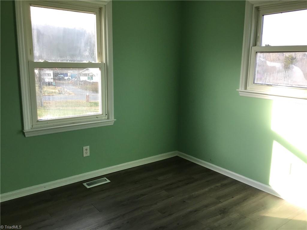 414 Red Barn Road Lexington, NC 27292 - Photo 21 of 26 Gallery Image 21
