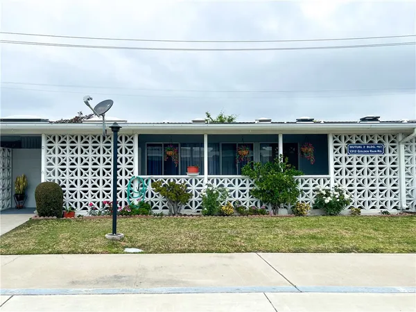 $330,000 | 1321 Golden Rain Road, Seal Beach, CA 90740