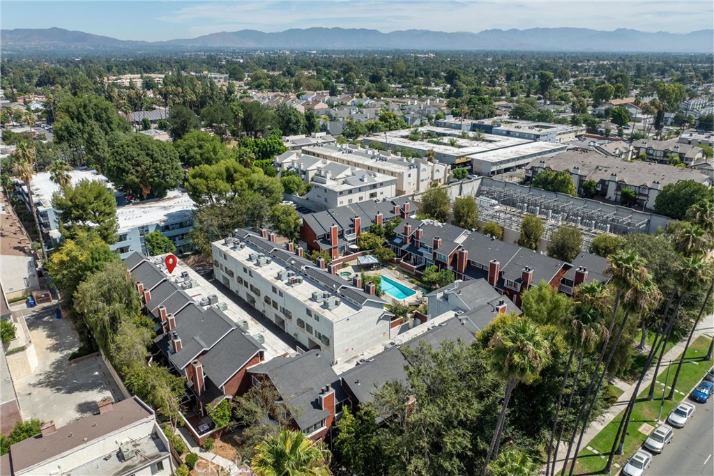 19431 Sherman Way, Unit 24 Reseda, CA 91335 - Photo 17 of 26 an aerial view of multiple house