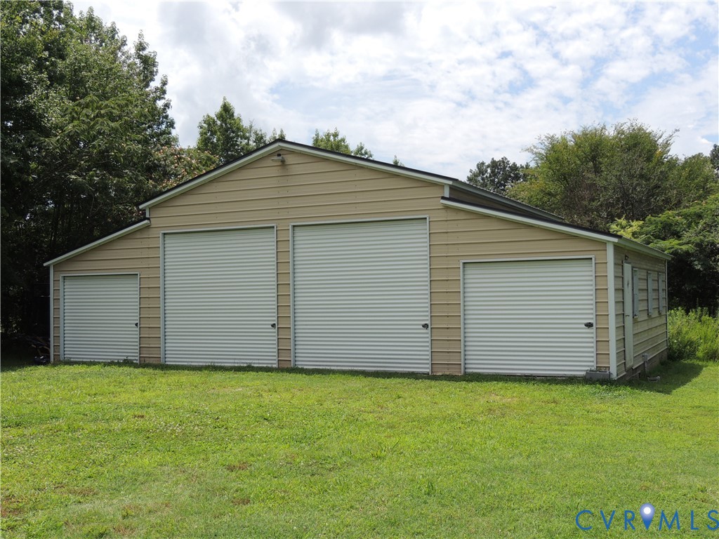 12512 Cox Road Church Road, VA 23833 - Photo 41 of 42 Utility building featuring four rollup doors, hori