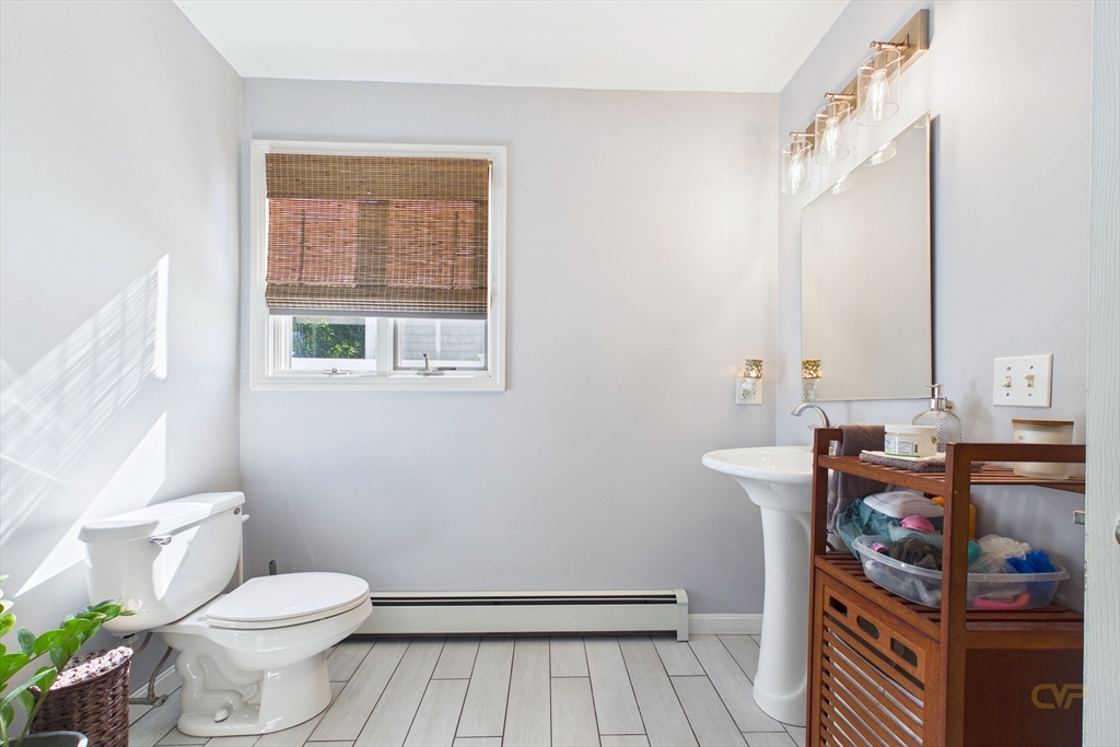 26 Briercliffe Road Fairhaven, MA 02719 - Photo 15 of 20