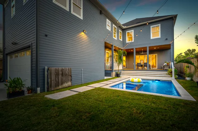 $1,795,000 | 319 East 26th Street, Houston, TX 77008