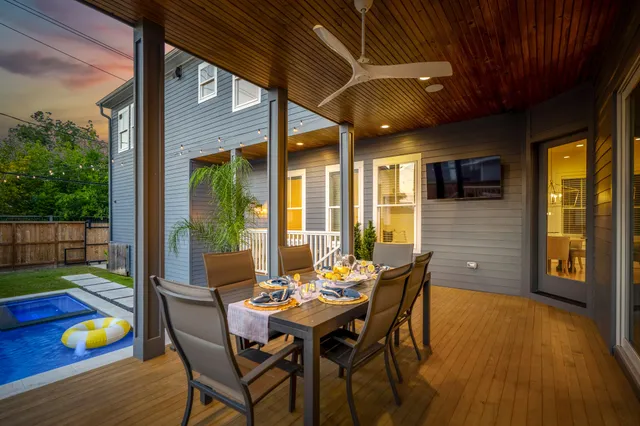 $1,795,000 | 319 East 26th Street, Houston, TX 77008